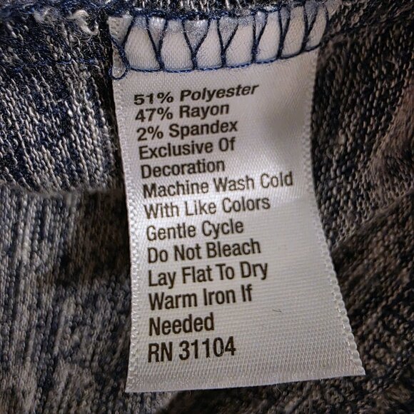 TRUE CRAFT Women’s Medium Zip-Up Hoodie – Blue Heather Knit - Picture 4 of 4